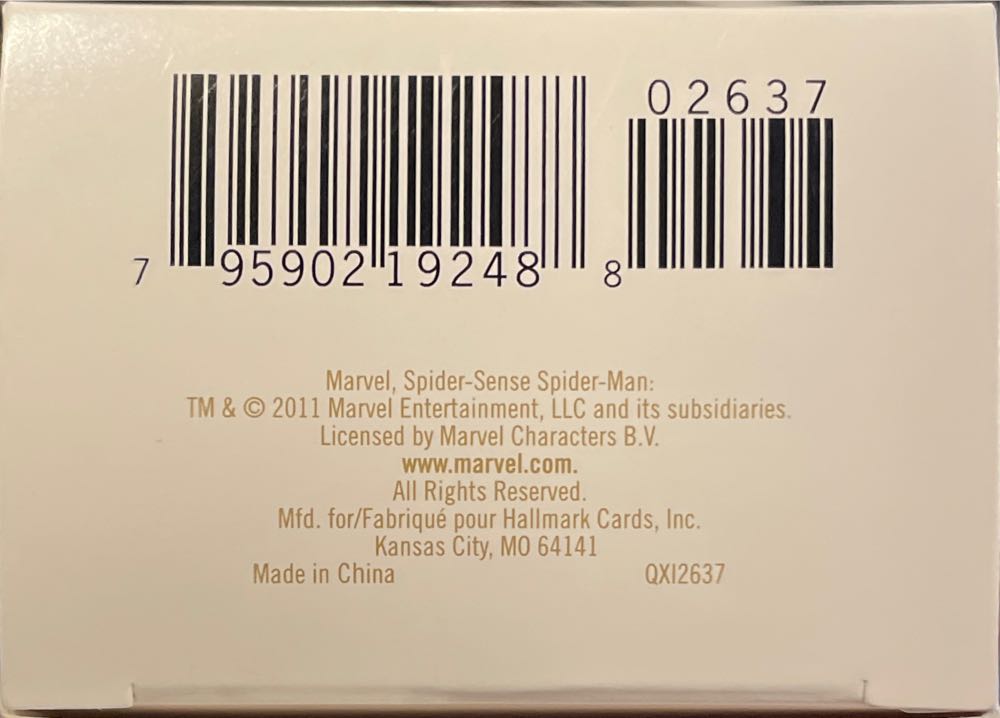 Spider-Man - Spider-Man (Marvel Superheroes) ornament collectible [Barcode 795902192488] - Main Image 4