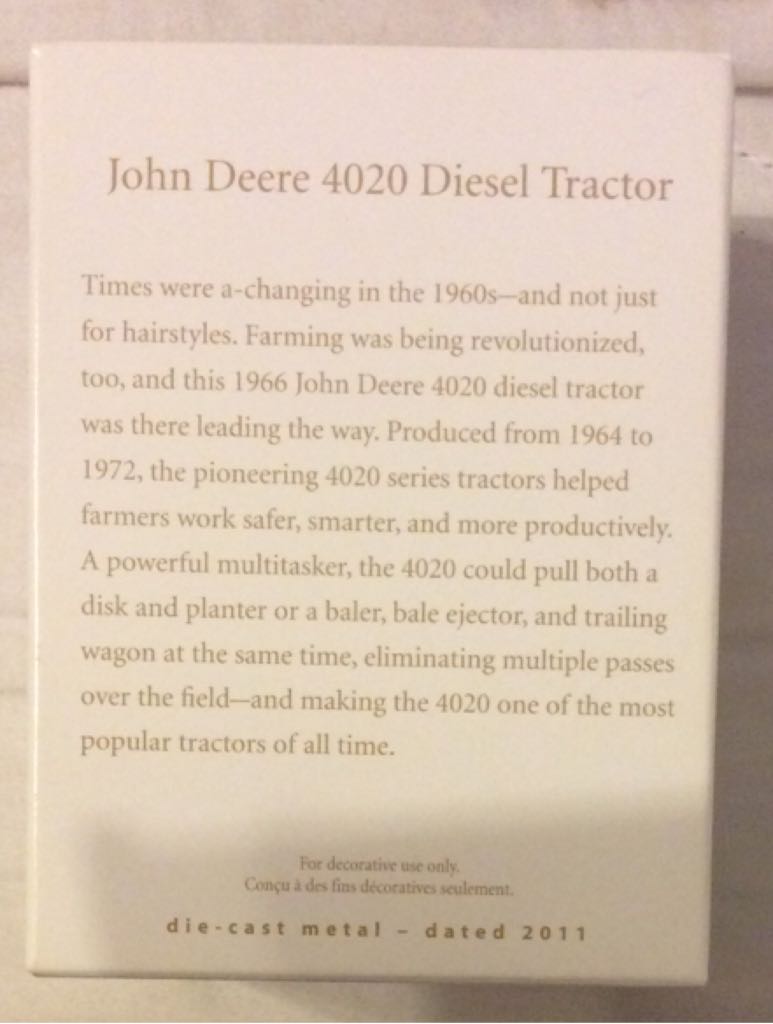 John Deere 4020 Diesel Tractor - Hallmark Keepsake ornament collectible [Barcode 795902194840] - Main Image 2