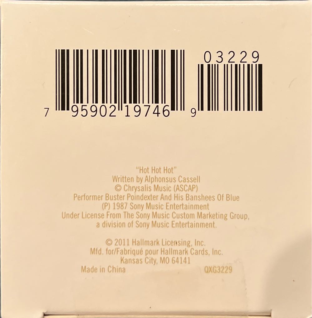 Hot Hot Hot - Magic (Keepsake Ornament) ornament collectible [Barcode 795902197469] - Main Image 4