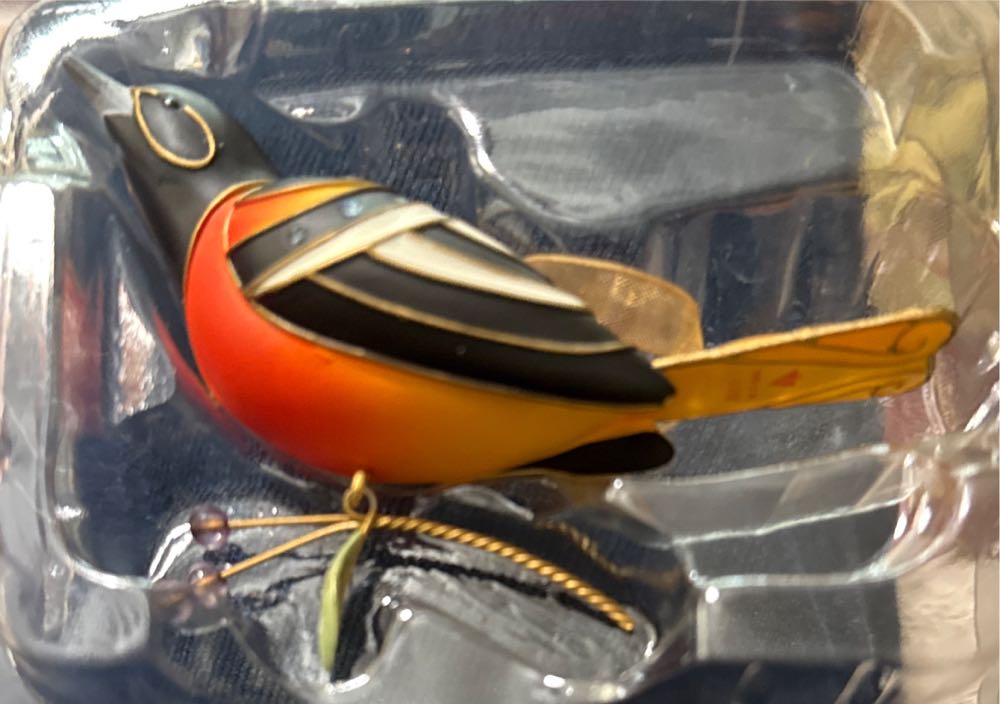 Baltimore Oriole - The Beauty Of Birds (The Beauty Of Birds) ornament collectible [Barcode 795902197803] - Main Image 3