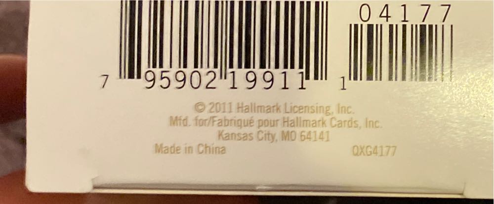 Milk Chocolate - Sweets (food) ornament collectible [Barcode 795902199111] - Main Image 3