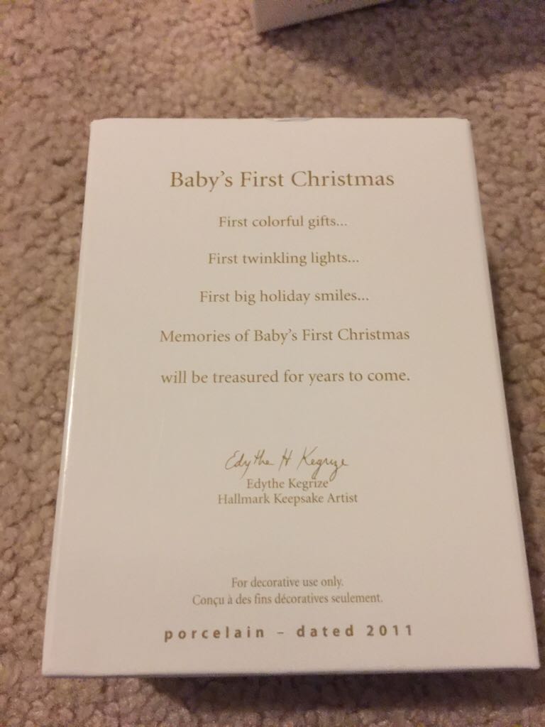 Baby’s First Christmas - Hallmark Keepsake Ornament (Baby’s First Christmas) ornament collectible [Barcode 795902199234] - Main Image 2