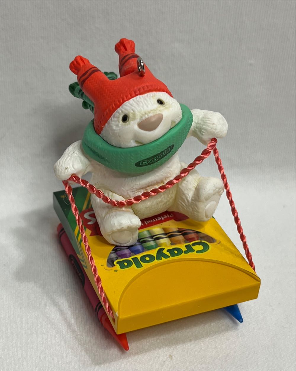 CC’11 One Colorful Sled - Crayola Crayons (Crayola) ornament collectible [Barcode 795902203993] - Main Image 3