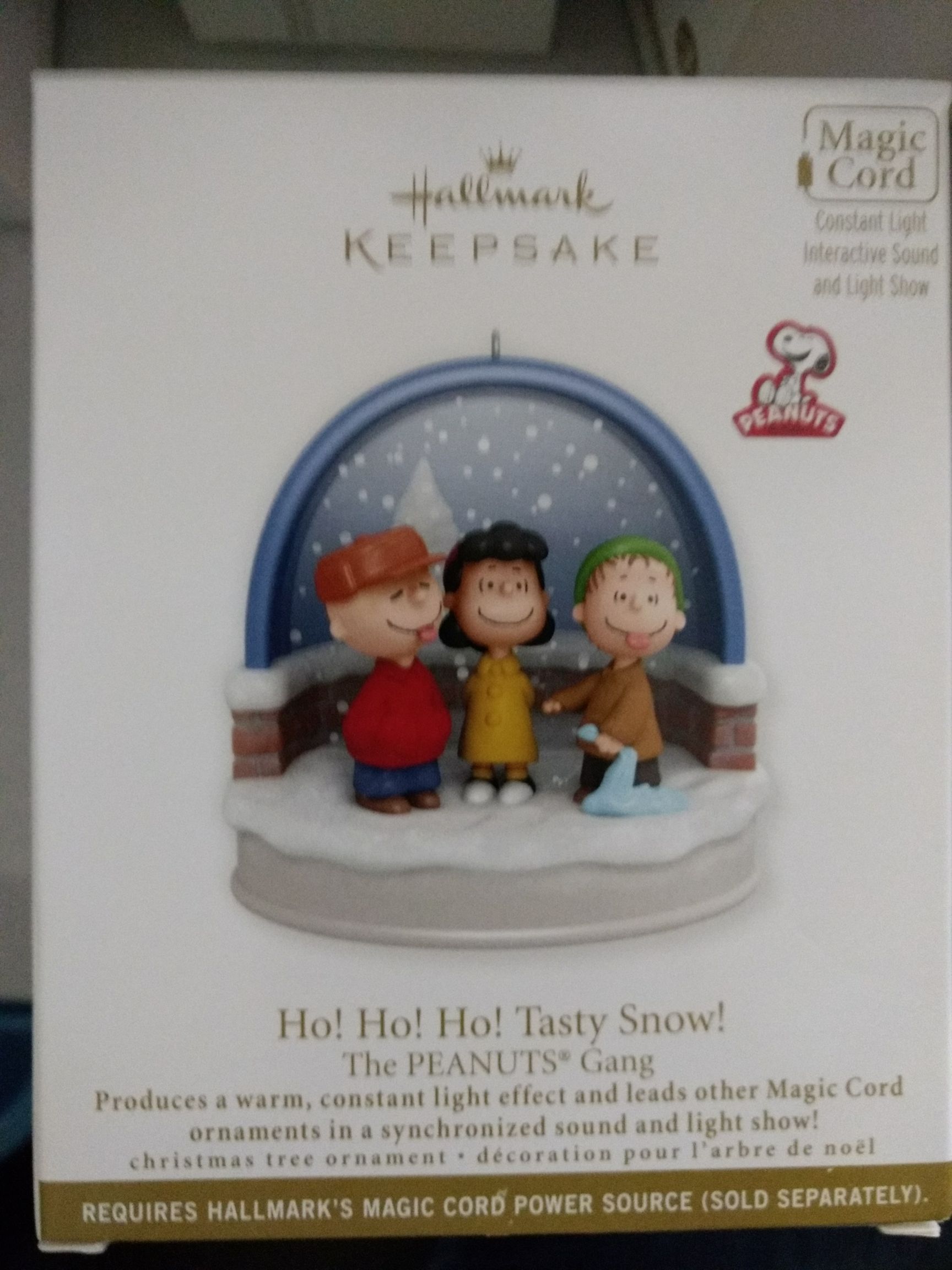 Sneeuwman Met Gebreide Kleding