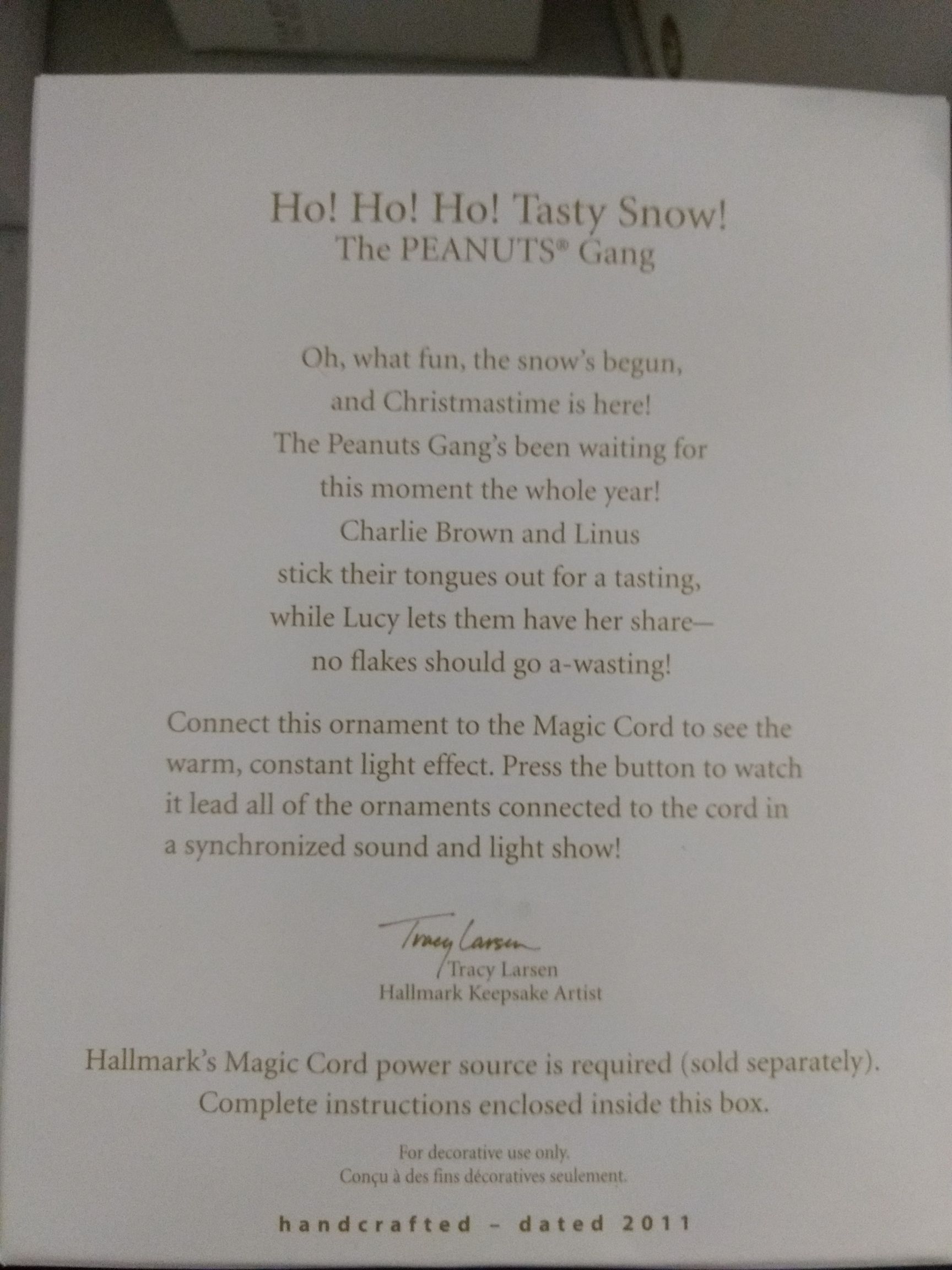 Ho! Ho! Ho! Tasty Snow! - The Peanuts Gang (Peanuts) ornament collectible [Barcode 795902204846] - Main Image 2