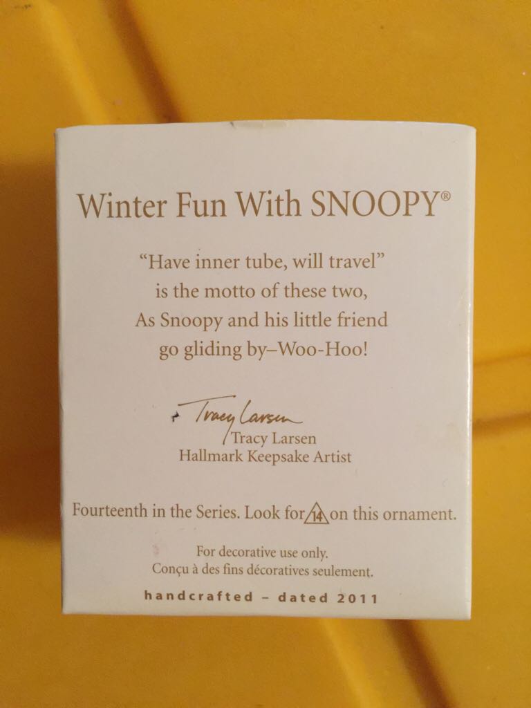 Winter Fun With Snoopy #14 - Winter Fun With Snoopy (Hallmark Keepsake Miniature) ornament collectible [Barcode 795902205362] - Main Image 2