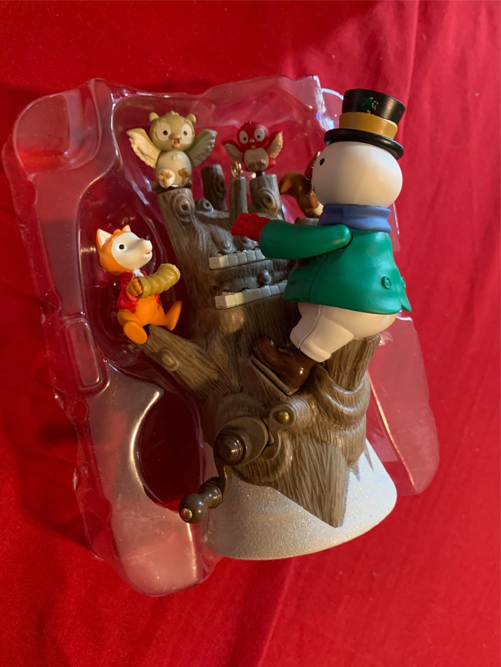 Snowman 2011 - Hickory Tree Harmony (Snowman) ornament collectible [Barcode 795902205874] - Main Image 3