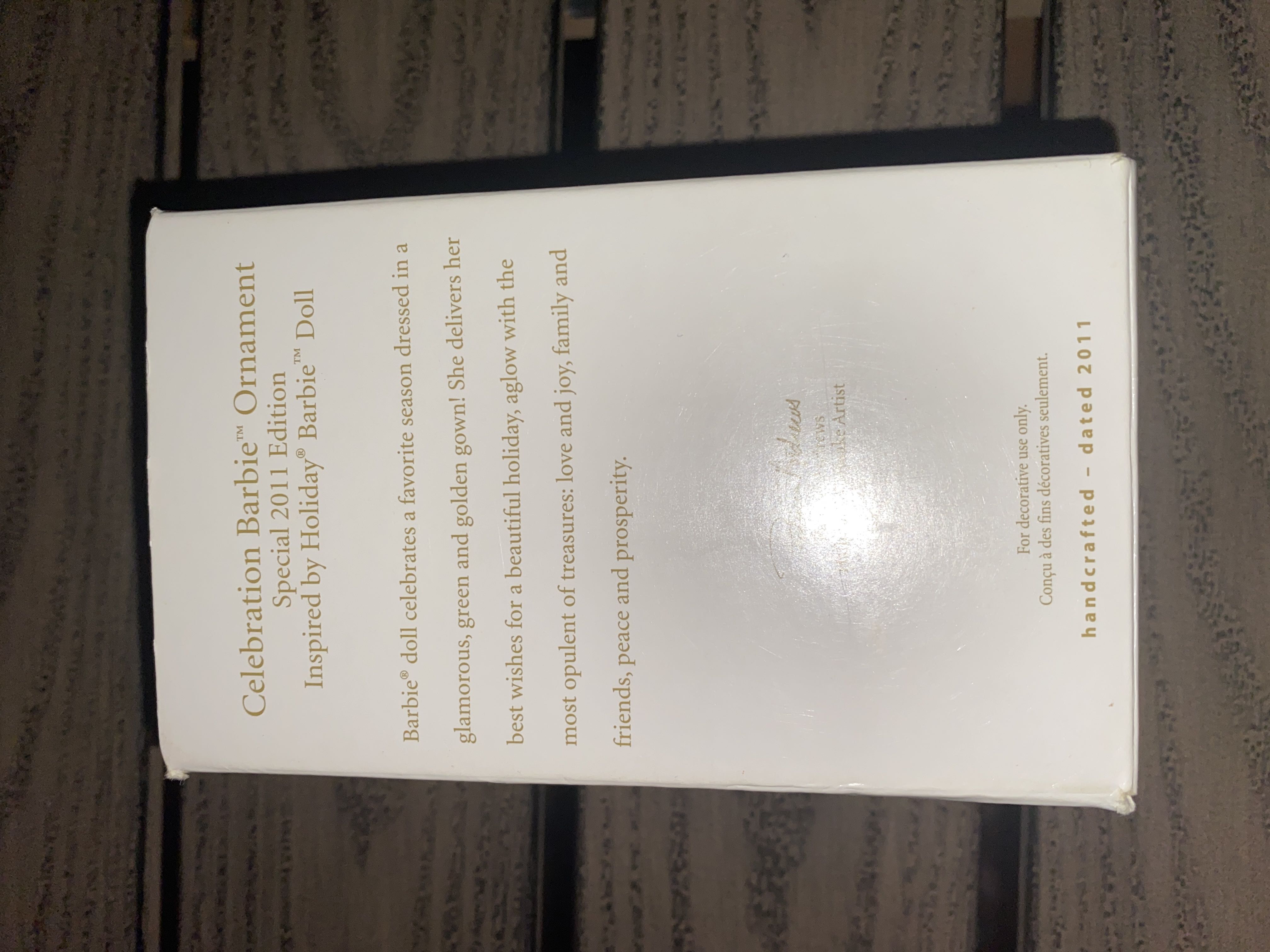 2011 African American Barbie - Celebration Barbie (Barbie) ornament collectible [Barcode 795902214333] - Main Image 3