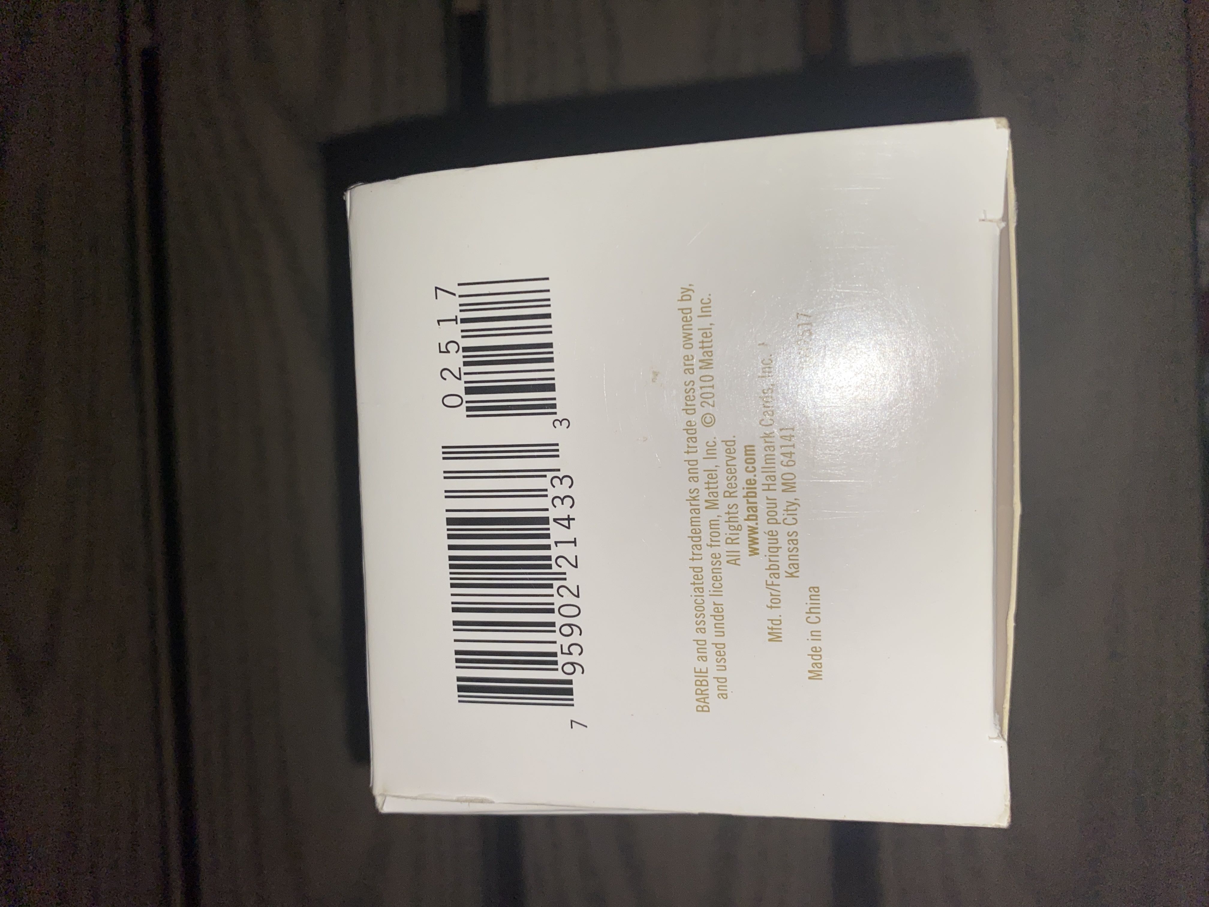 2011 African American Barbie - Celebration Barbie (Barbie) ornament collectible [Barcode 795902214333] - Main Image 4