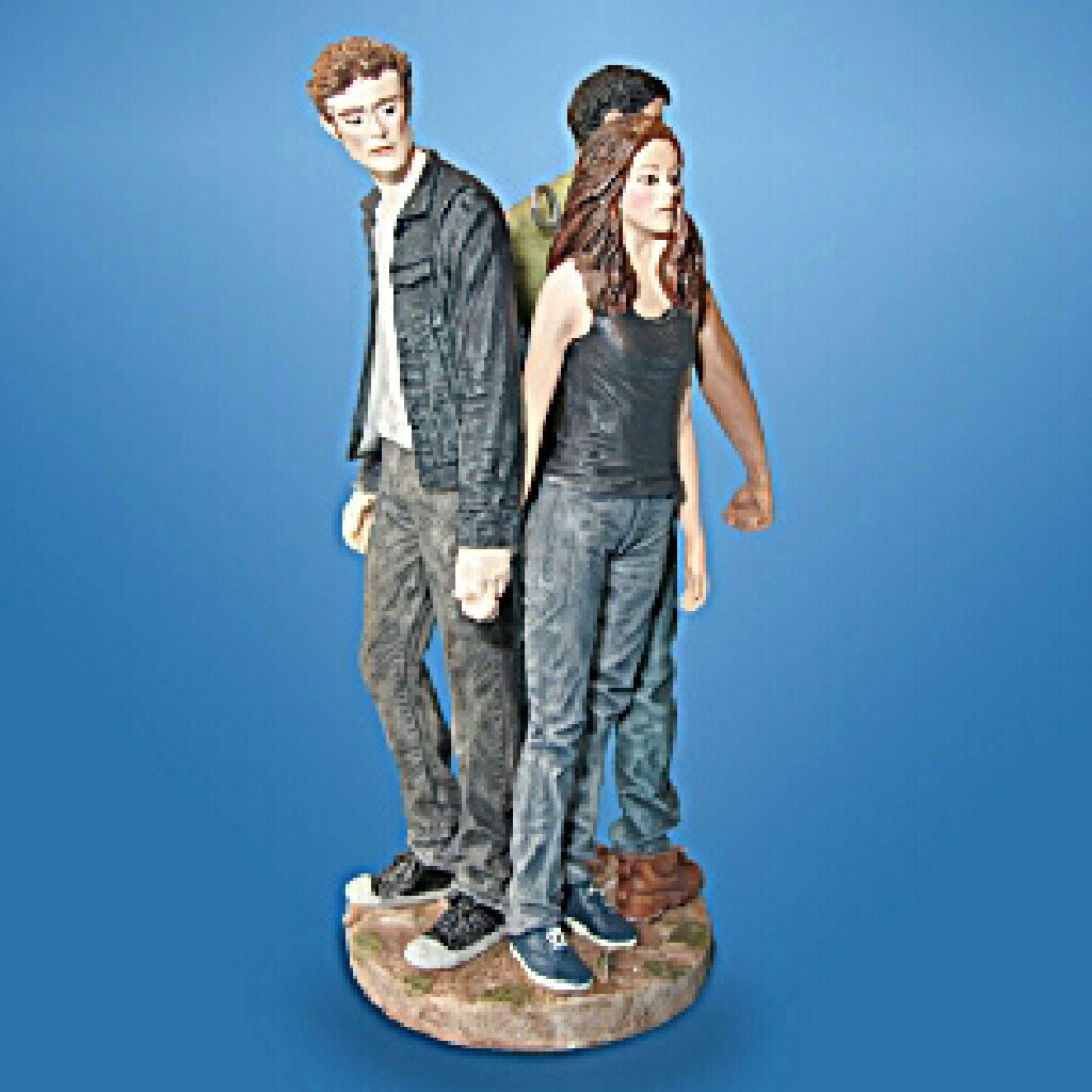 Bella, Edward, and Jacob - The Twilight Saga (Movies & TV) ornament collectible [Barcode 795902214586] - Main Image 2
