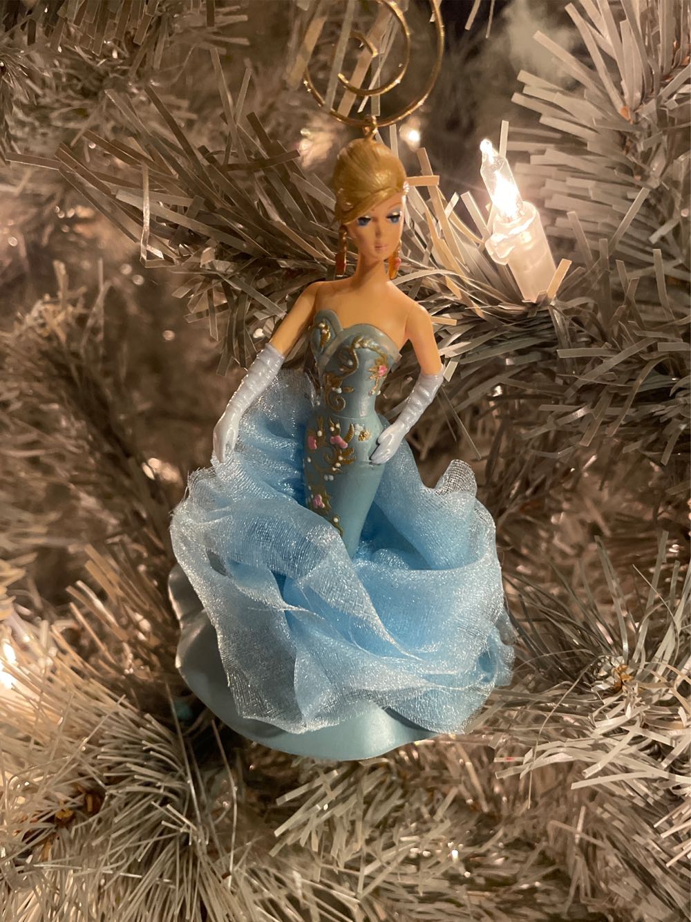 Tribute Barbie Doll - Barbie (Barbie) ornament collectible [Barcode 795902215378] - Main Image 3