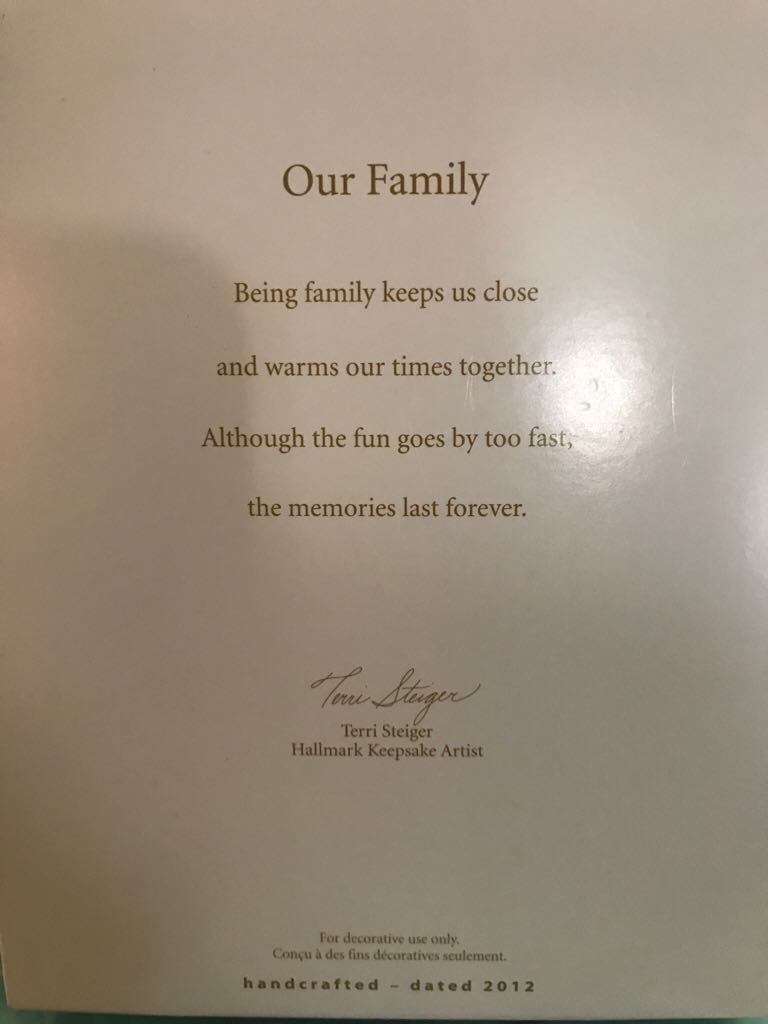 Our Family 2012 - Family (Photo Holder) ornament collectible [Barcode 795902248079] - Main Image 2