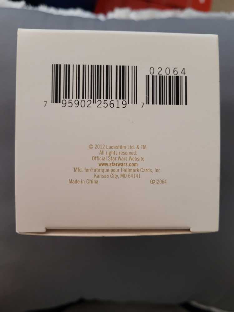 Star Wars:  Han Solo To The Rescue - Star Wars: The Empire Strikes Back (Star Wars) ornament collectible [Barcode 795902256197] - Main Image 4