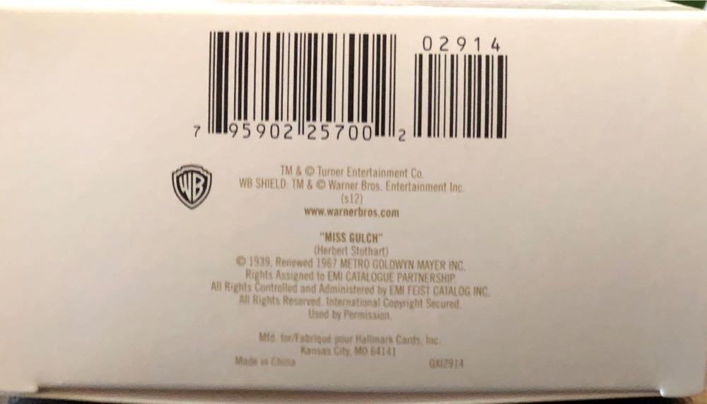 Oz: “MISS GULCH” - The Wizard of Oz - Kansas (MAGIC: Sound) ornament collectible [Barcode 795902257002] - Main Image 4