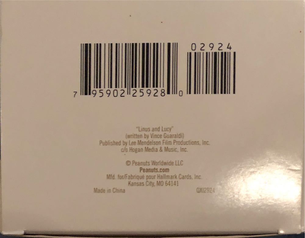 Onstage Antics - The Peanuts Gang (Peanuts) ornament collectible [Barcode 795902259280] - Main Image 3