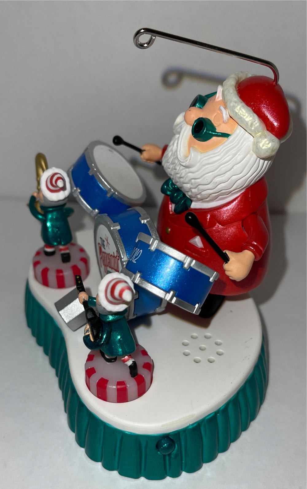 Rock The Halls!  (Santa) ornament collectible [Barcode 795902262679] - Main Image 4