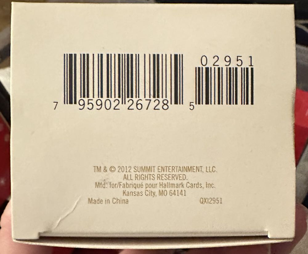 Edward And Bella’s Wedding - Twilight (Twilight Saga) ornament collectible [Barcode 795902267285] - Main Image 3