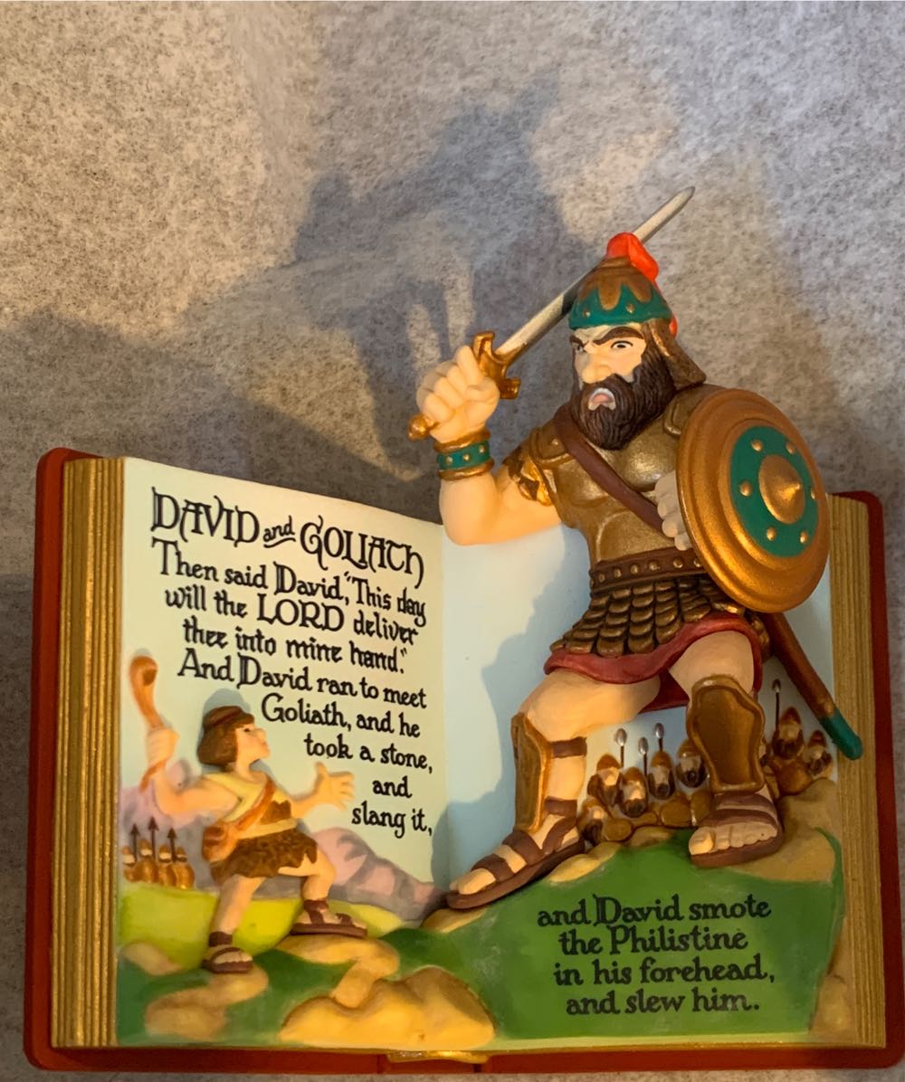Favorite Bible Stories #1 David And Goliath - Favorite Bible Stories (Bible Stories) ornament collectible [Barcode 015012478891] - Main Image 3