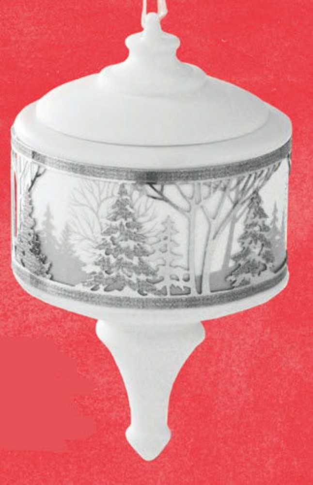 Winter Park - Winter Park (Porcelain) ornament collectible [Barcode 795902267599] - Main Image 3