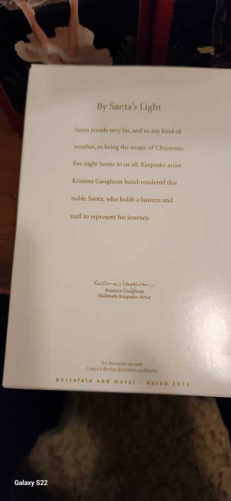 By Santa’s Light - Santa (Santa) ornament collectible [Barcode 795902269661] - Main Image 3