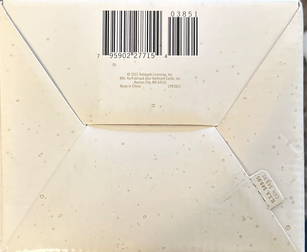 Snow Top Lodge Table Top - Compliment Piece to Snowtop Lodge (Snowman) ornament collectible [Barcode 795902277154] - Main Image 3