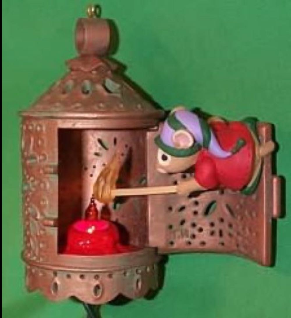 Warm Welcome - Magic Plug-in (Light) ornament collectible [Barcode 015012479522] - Main Image 4