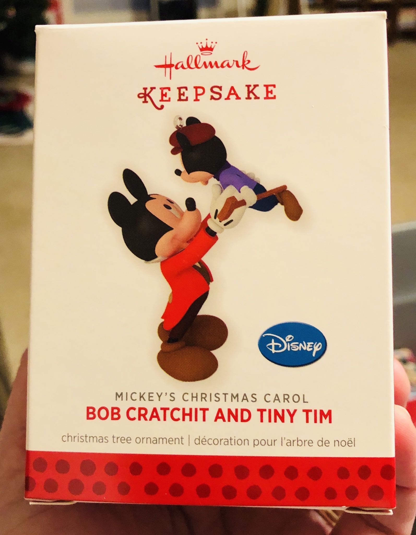 Bob Cratchit And Tiny Tim - 5th And Final (Mickey’s Christmas Carol) ornament collectible [Barcode 795902312671] - Main Image 3