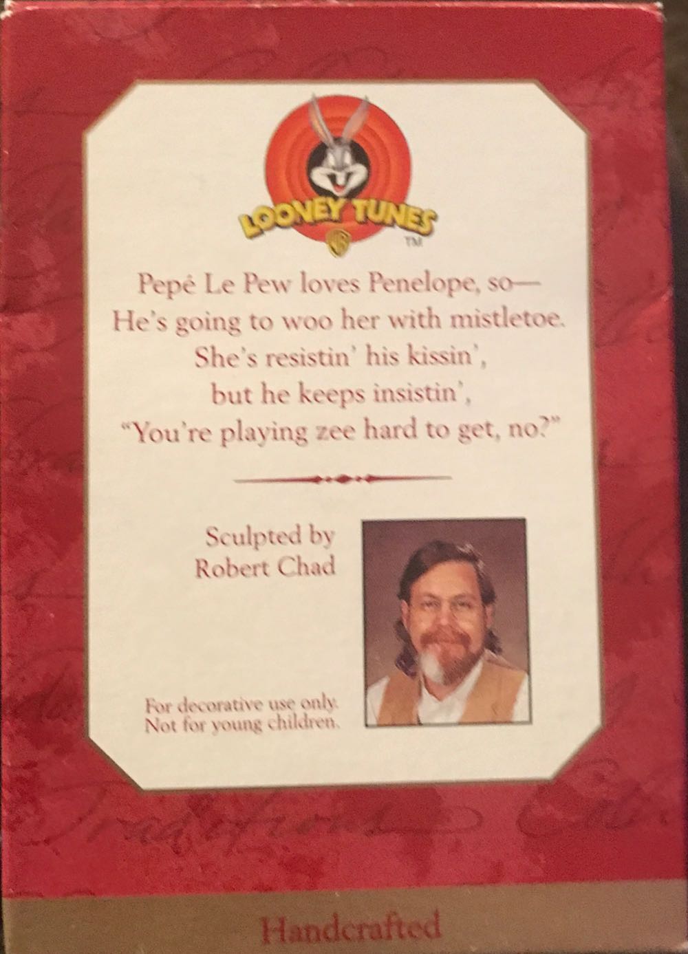 Pepé Le Pew and Penelope - Looney Tunes (Looney Tunes) ornament collectible [Barcode 015012479607] - Main Image 3