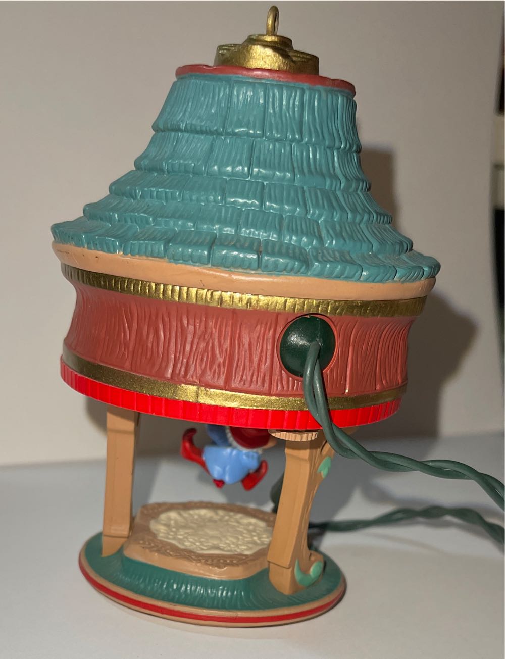Bells Are Ringing - Magic Light, Motion And Sound! (Magic) ornament collectible [Barcode 015012026467] - Main Image 4