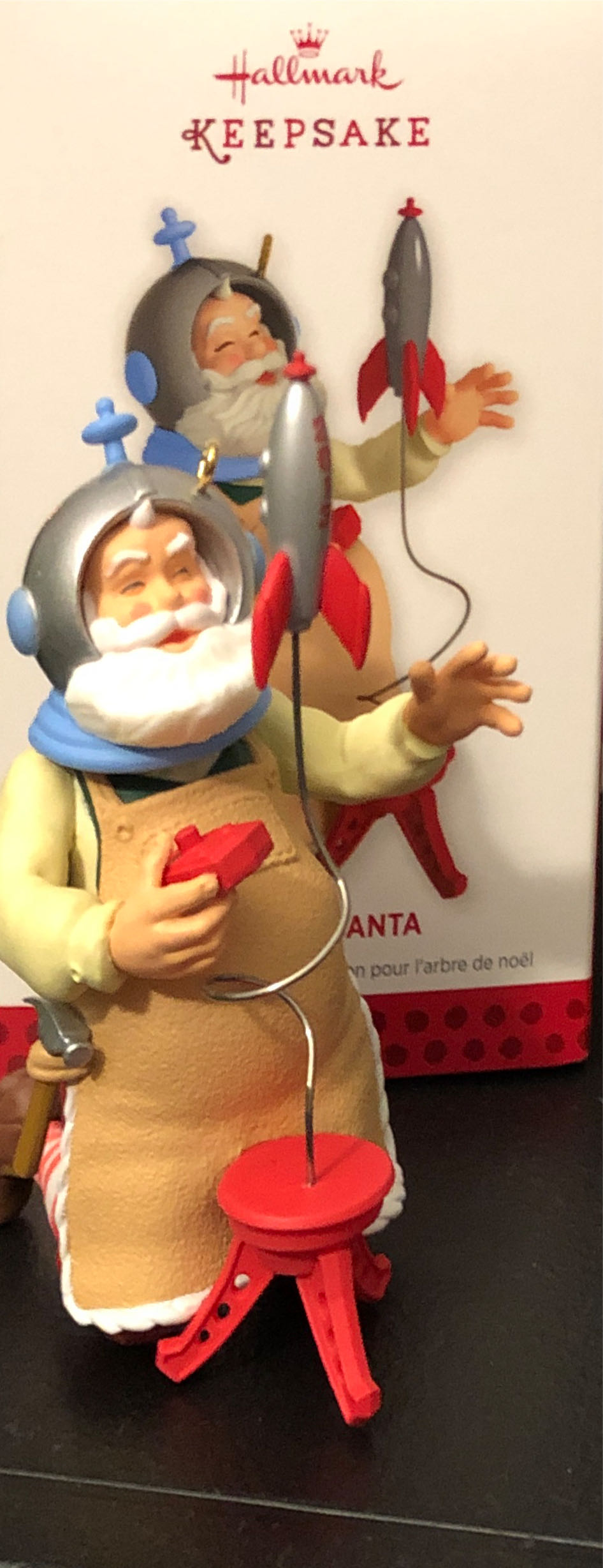 Toymaker Santa #14 (2013) - Toymaker Santa Series (Santa) ornament collectible [Barcode 795902312756] - Main Image 4