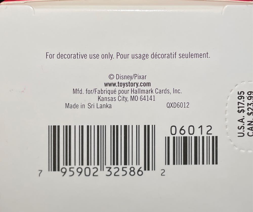 Buzz is on a Mission - Toy Story (Disney) ornament collectible [Barcode 795902325862] - Main Image 3