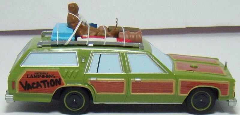 Wagon Queen Family Truckster - National Lampoon’s Vacation (National Lampoon’s Vacation) ornament collectible [Barcode 795902330927] - Main Image 2