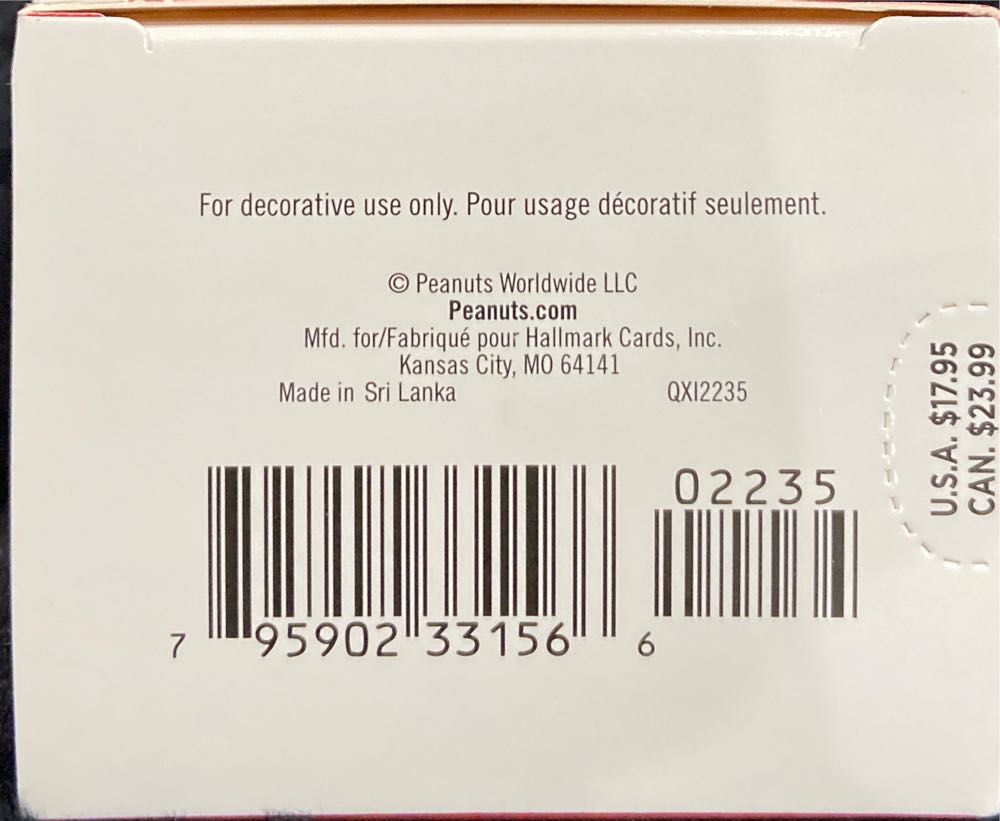 What Christmas Is All About - The Peanuts Gang (Peanuts) ornament collectible [Barcode 795902331566] - Main Image 4