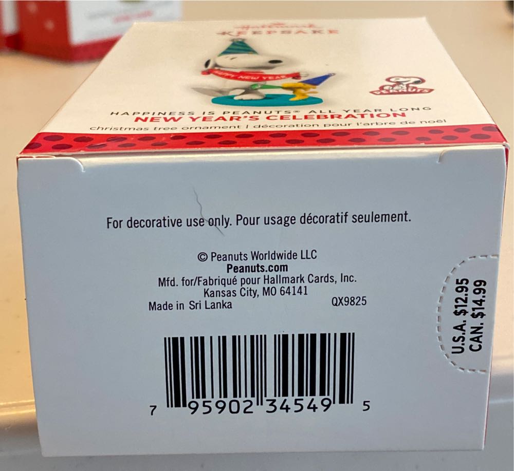 New Year’s Celebration - Happiness Is Peanuts All Year Long (Peanuts (Snoopy & Woodstock) / New Year) ornament collectible [Barcode 795902345495] - Main Image 4