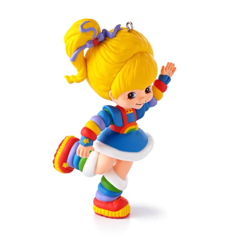 Hershey’s - Kisses Caroling On Street Corner