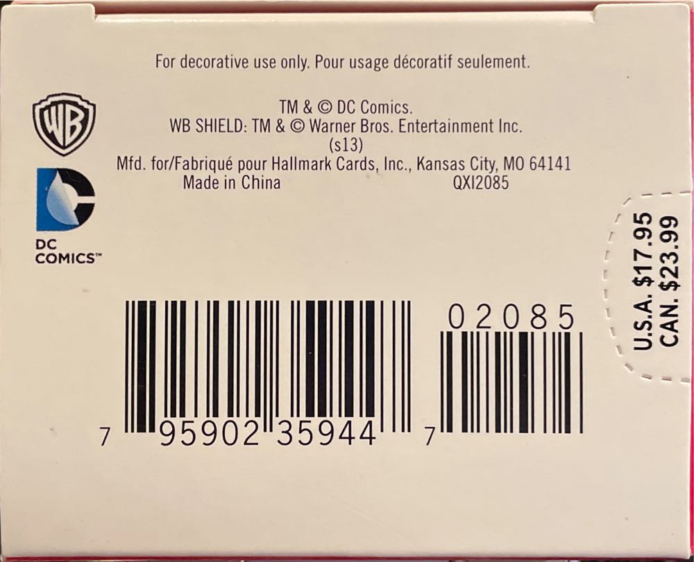 Joker: DC: The Joker - Batman (DC Superheroes) ornament collectible [Barcode 795902359447] - Main Image 3