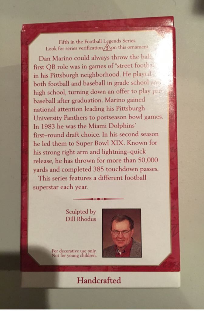 Marino, Dan - Football Legends (Football) ornament collectible [Barcode 015012480856] - Main Image 2