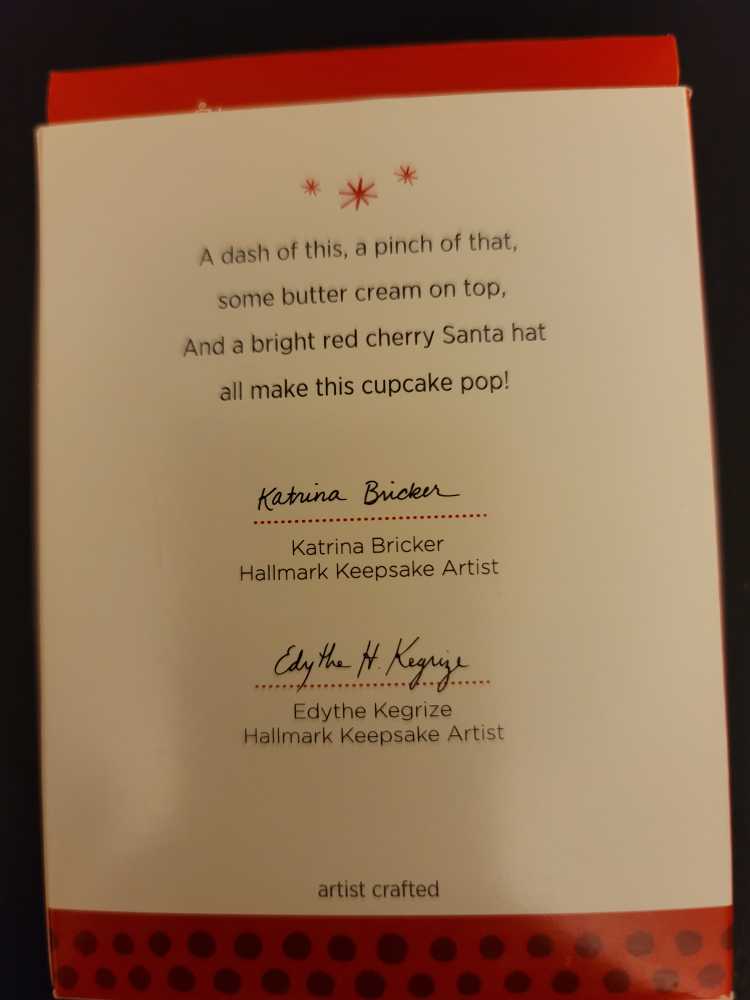 Santa Cupcake - Cupcake (Santa) ornament collectible [Barcode 795902367817] - Main Image 2