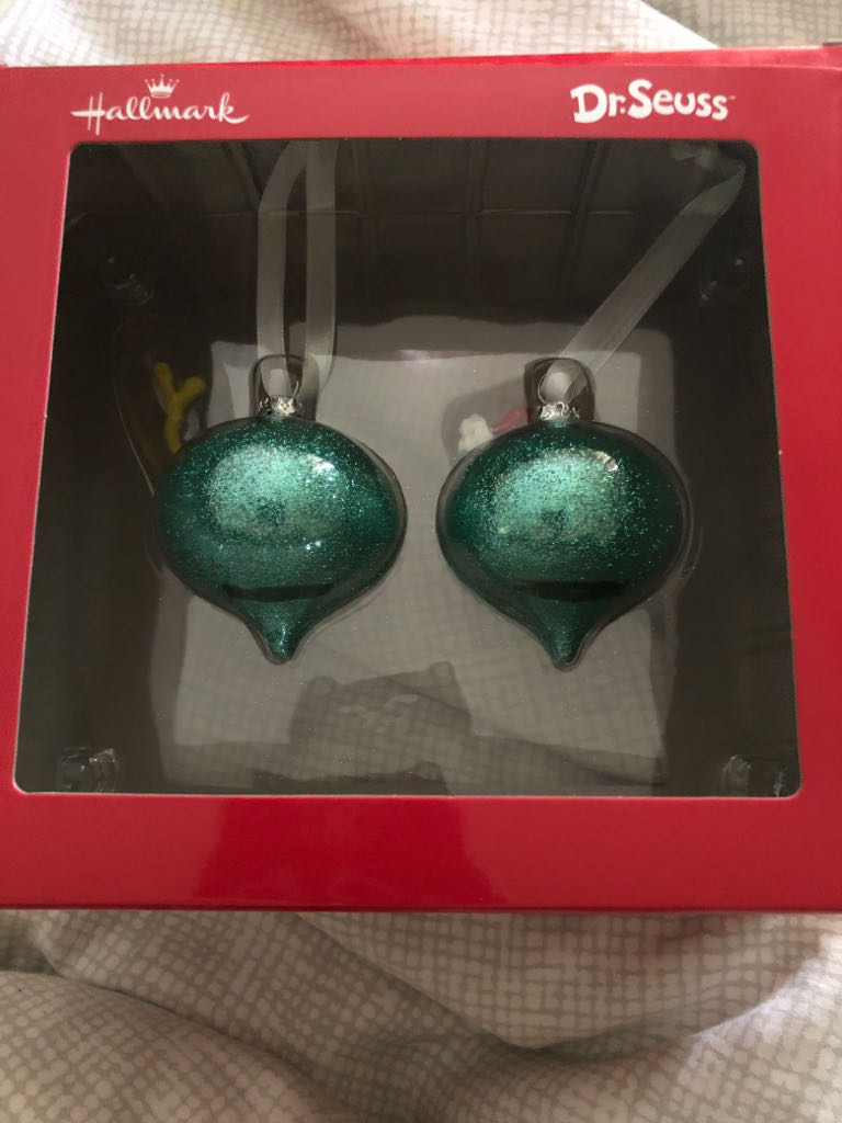 How the Grinch Stole Christmas - The Grinch (How The Grinch Stole Christmas) ornament collectible [Barcode 795902378585] - Main Image 2