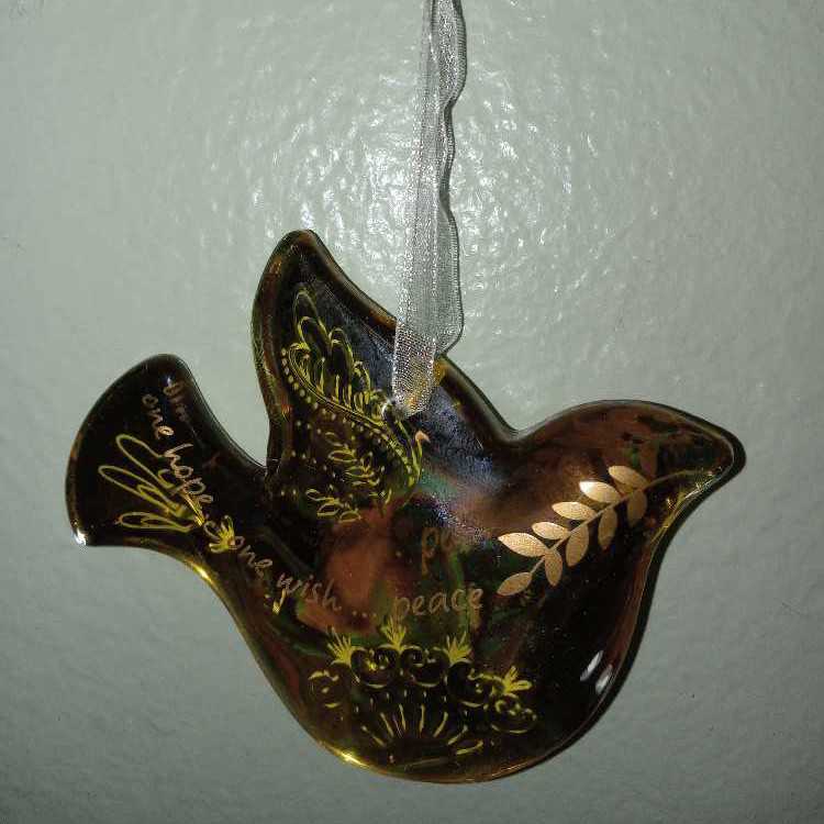 A Wish For Peace - Dated (Peace) ornament collectible [Barcode 795902379063] - Main Image 2