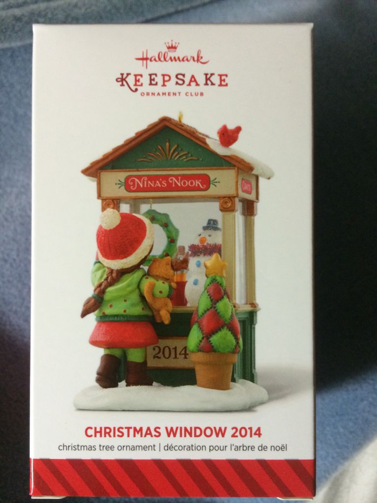 Christmas Window 2014 - Christmas Window (Village) ornament collectible [Barcode 795902412906] - Main Image 2