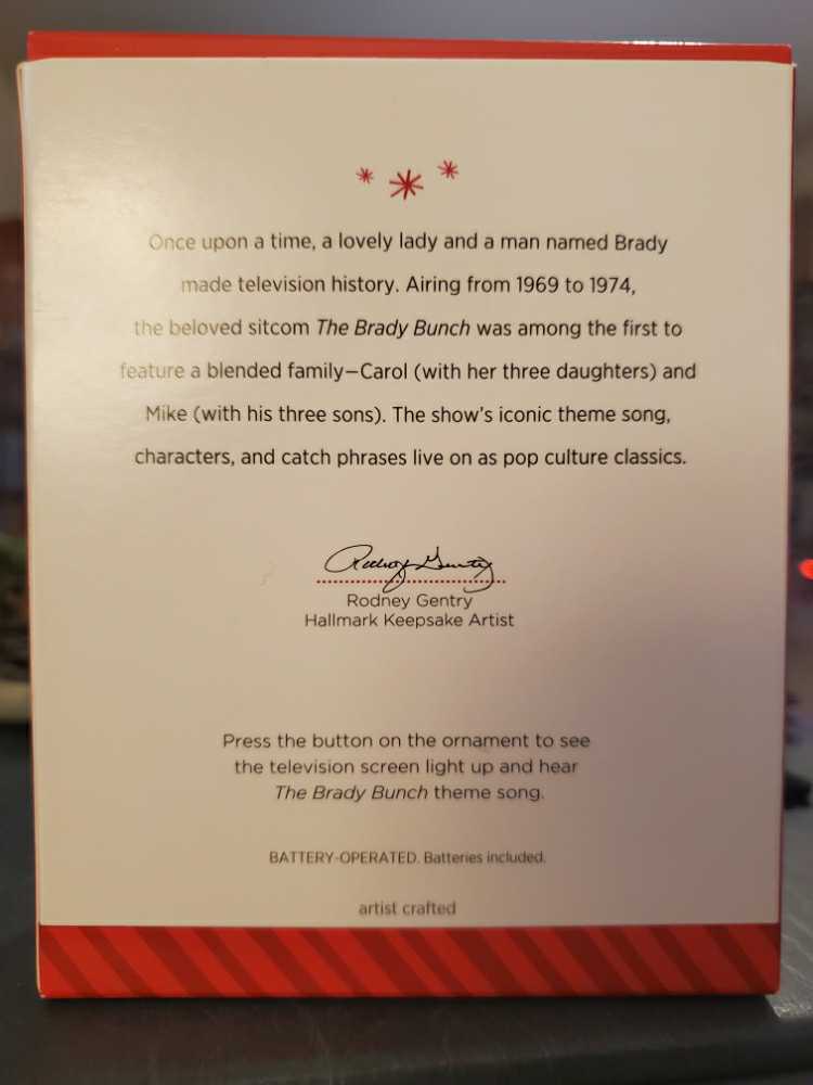 Brady Bunch, The - Movies (TV Shows) ornament collectible [Barcode 795902419639] - Main Image 3