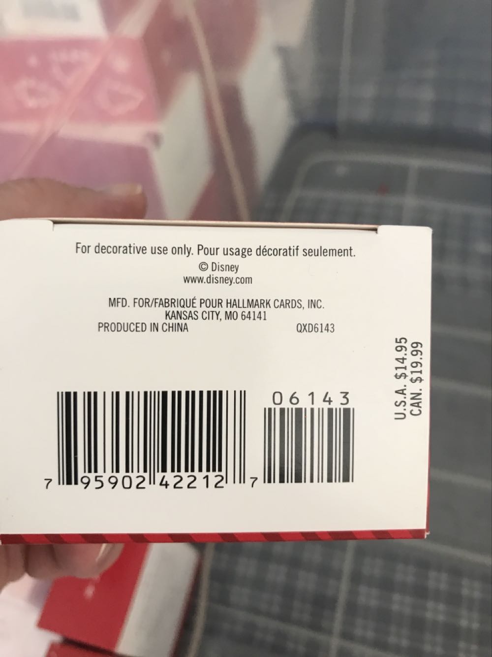 Best Pals Mickey And Pluto - Disney Mickey And Pluto (Disney) ornament collectible [Barcode 795902422127] - Main Image 3