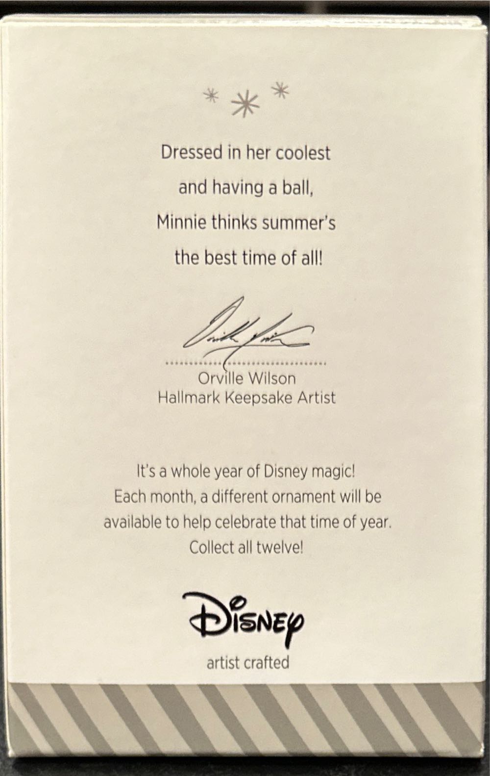 Minnie Has A Ball! - A Year Of Disney Magic (Disney) ornament collectible [Barcode 795902422332] - Main Image 2