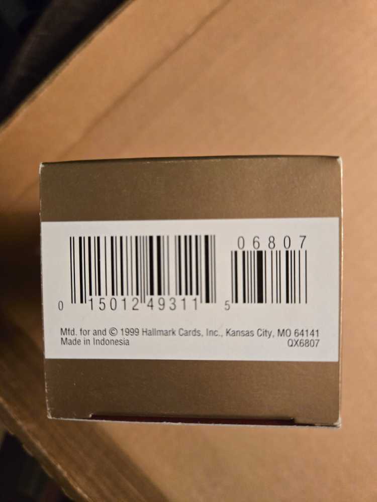 Nativity A Time Of Peace - Handcrafted & Dated (Religious) ornament collectible [Barcode 015012493115] - Main Image 3