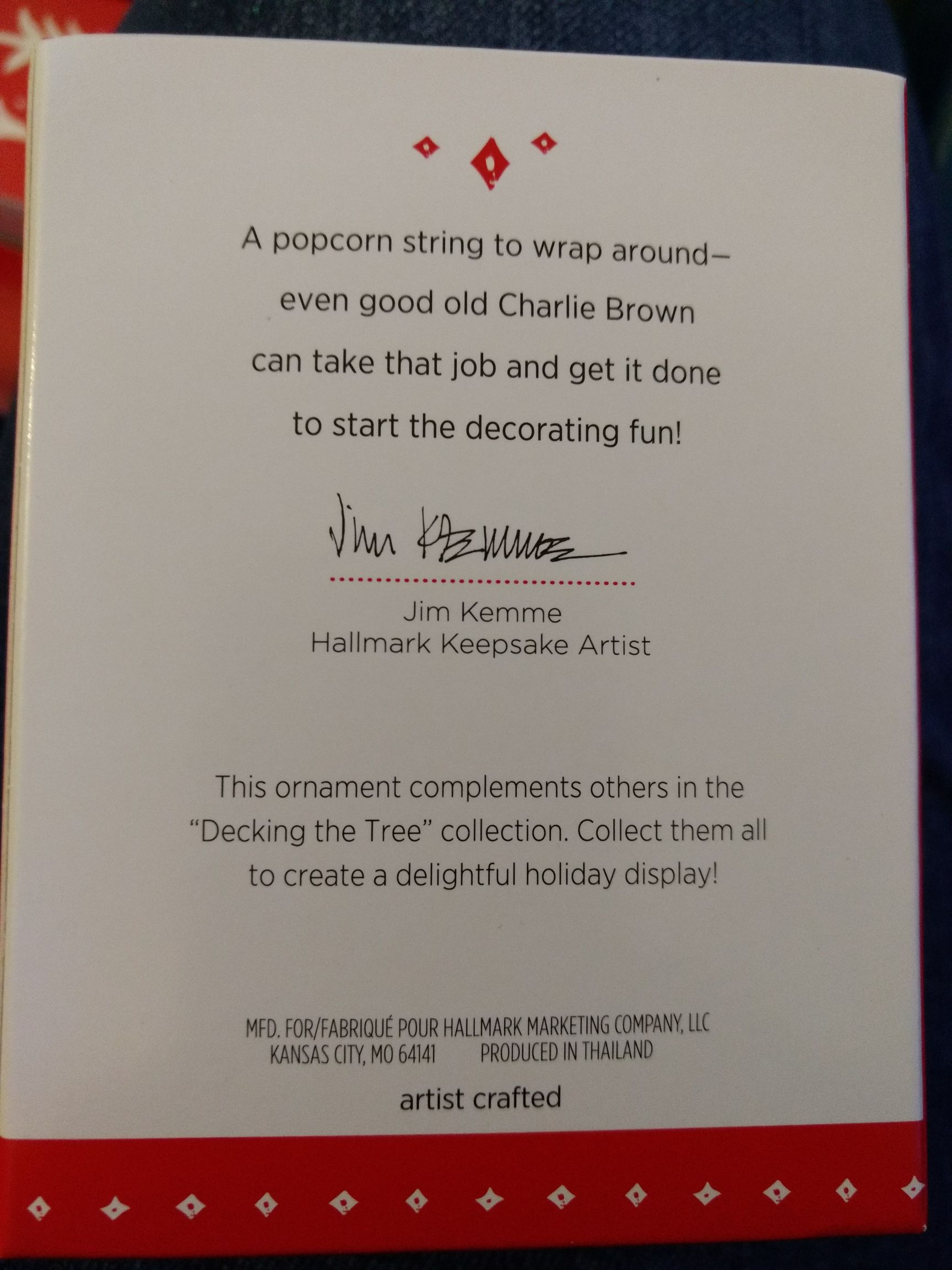 DTT Charlie Brown - Decking The Tree (Peanuts) ornament collectible [Barcode 795902429379] - Main Image 2