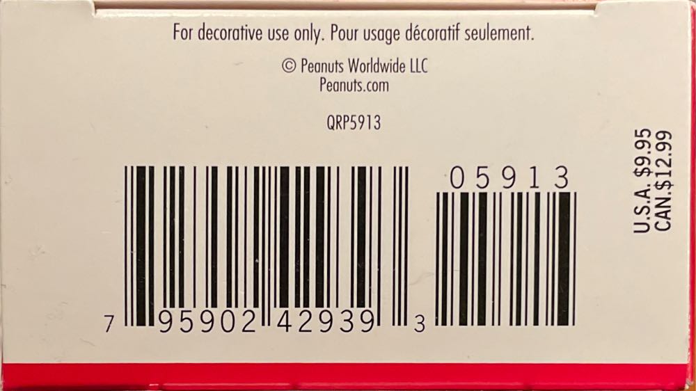 DTT Snoopy Decking The Tree - Decking The Tree (Snoopy) ornament collectible [Barcode 795902429393] - Main Image 3