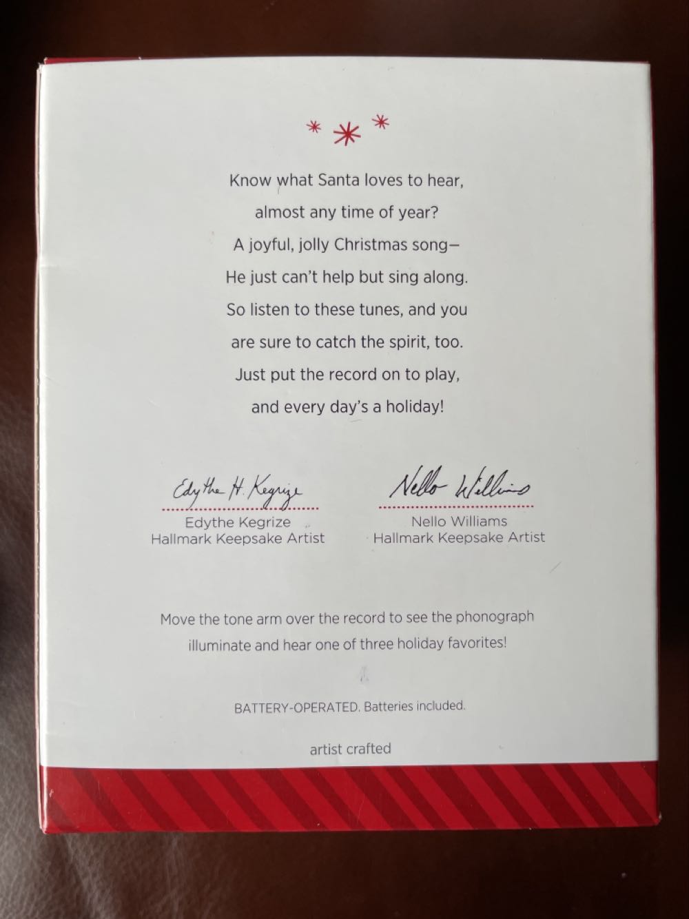 Santa’s Merry Phonograph - Magic Light And Sound (Magic Light And Sound) ornament collectible [Barcode 795902444730] - Main Image 2