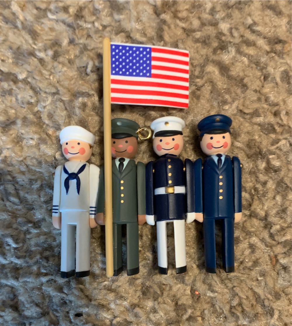 Military on Parade  (Military) ornament collectible [Barcode 015012493481] - Main Image 3