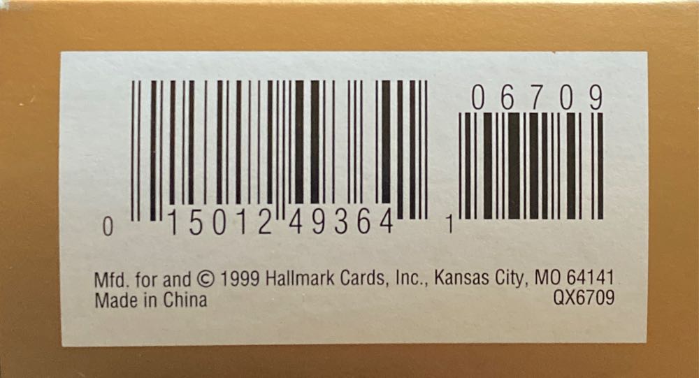 Mom And Dad - Family (Mom, Dad, Eskimos) ornament collectible [Barcode 015012493641] - Main Image 3